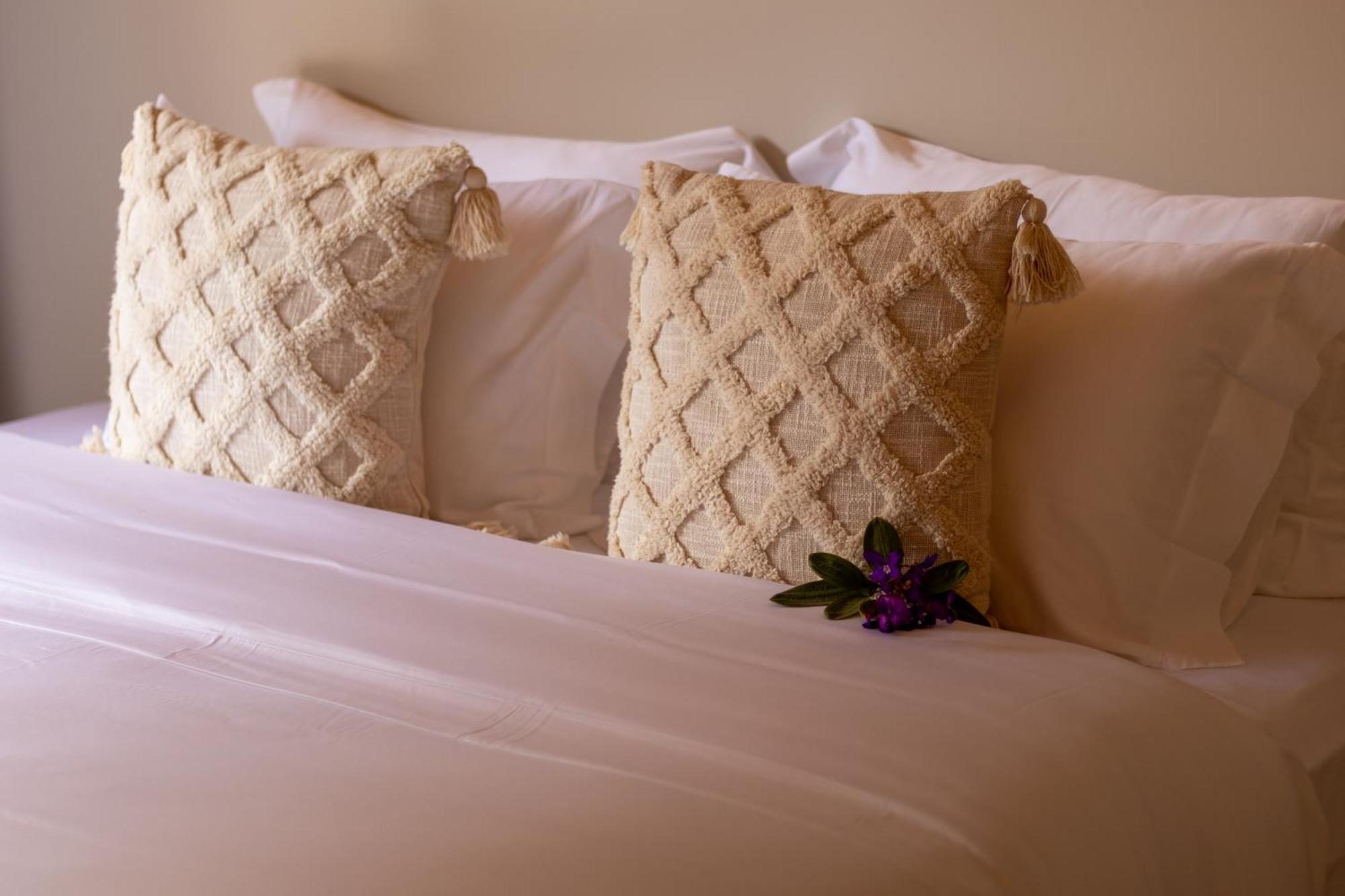 Two-Bedroom Suite,1743526923:JPEG